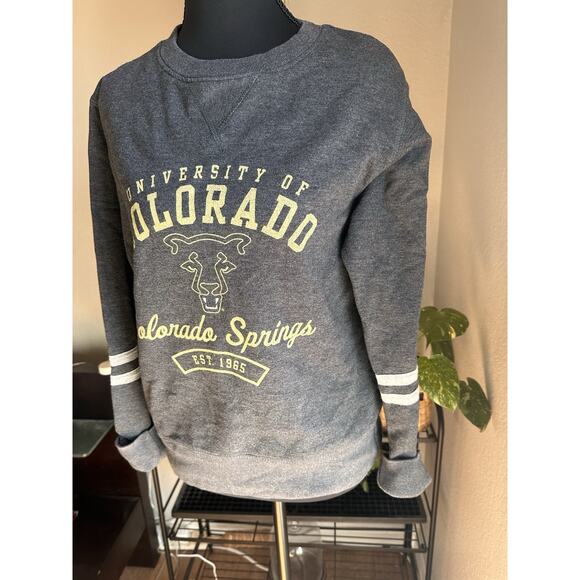 University of Colorado Women's sweatshirt Grey Sz M Collegiate School Pride - Picture 3 of 8